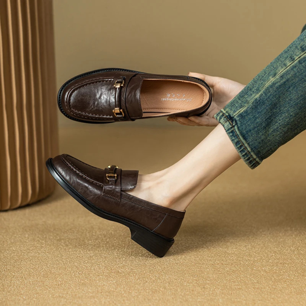 The Montepulciano - Herrklassiska Slip On Läder Loafers med Metallspänne