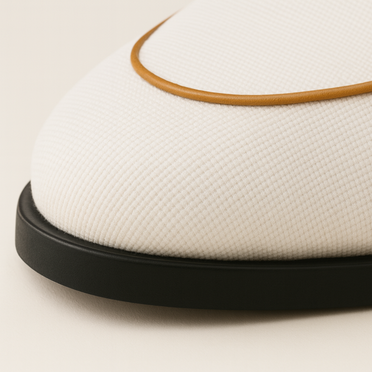 The Westbury - Eleganta slip-on-loafers för herr med spänne och remmar i mocka