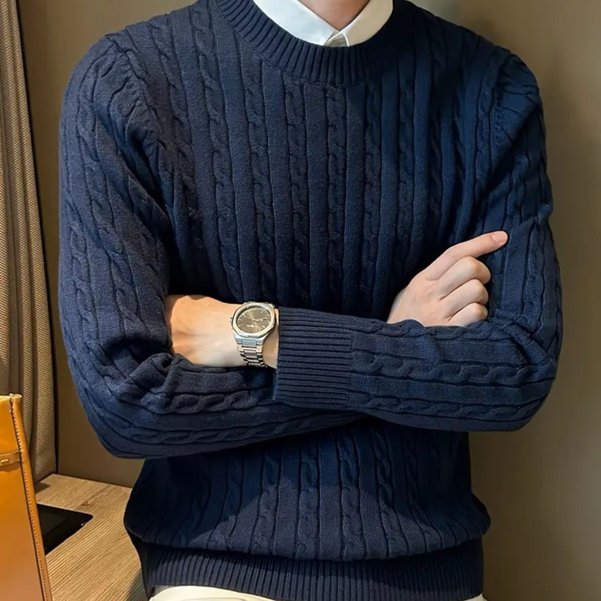 Elegant herrpullover i kashmir och merinoull – marinblå