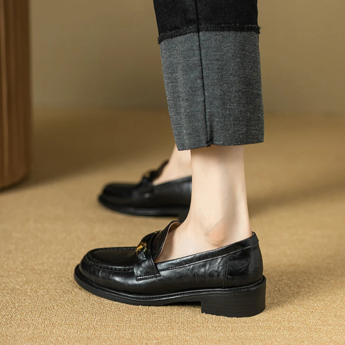 The Montepulciano - Herrklassiska Slip On Läder Loafers med Metallspänne