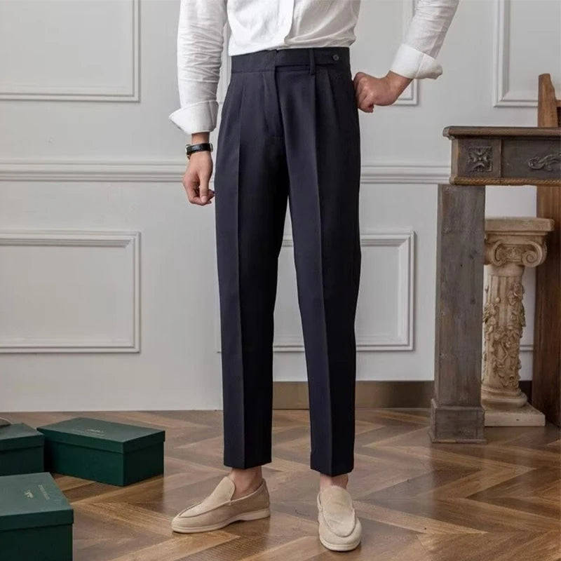 Glamorisera din look med Savile-veckbyxorna för herrar
