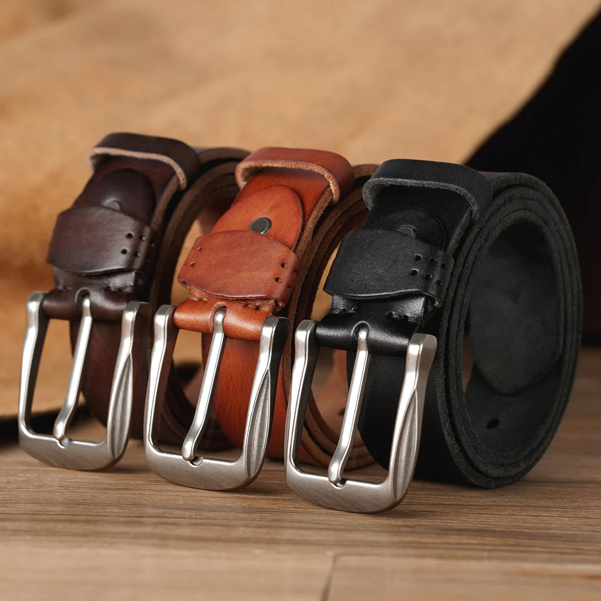 Farnham Belt – Classic Cowhide Leather, Hand-Perforated